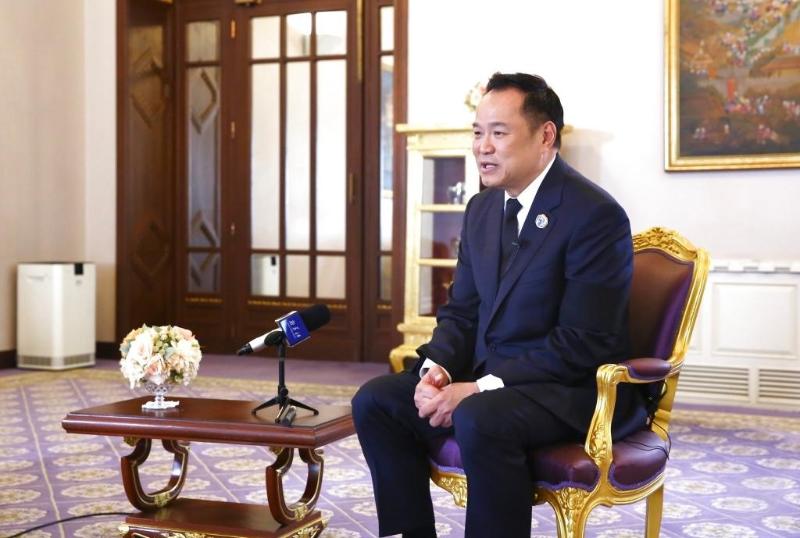 12021_$1764647379674073911.jpg 12021.jpg