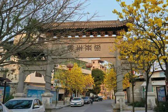 640_$1764814188415094766.jpg 640.jpg