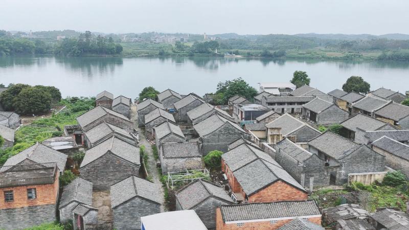 c81e728d9d4c2f636f067f89cc14862c_img_536_948_483_291_副本.jpg